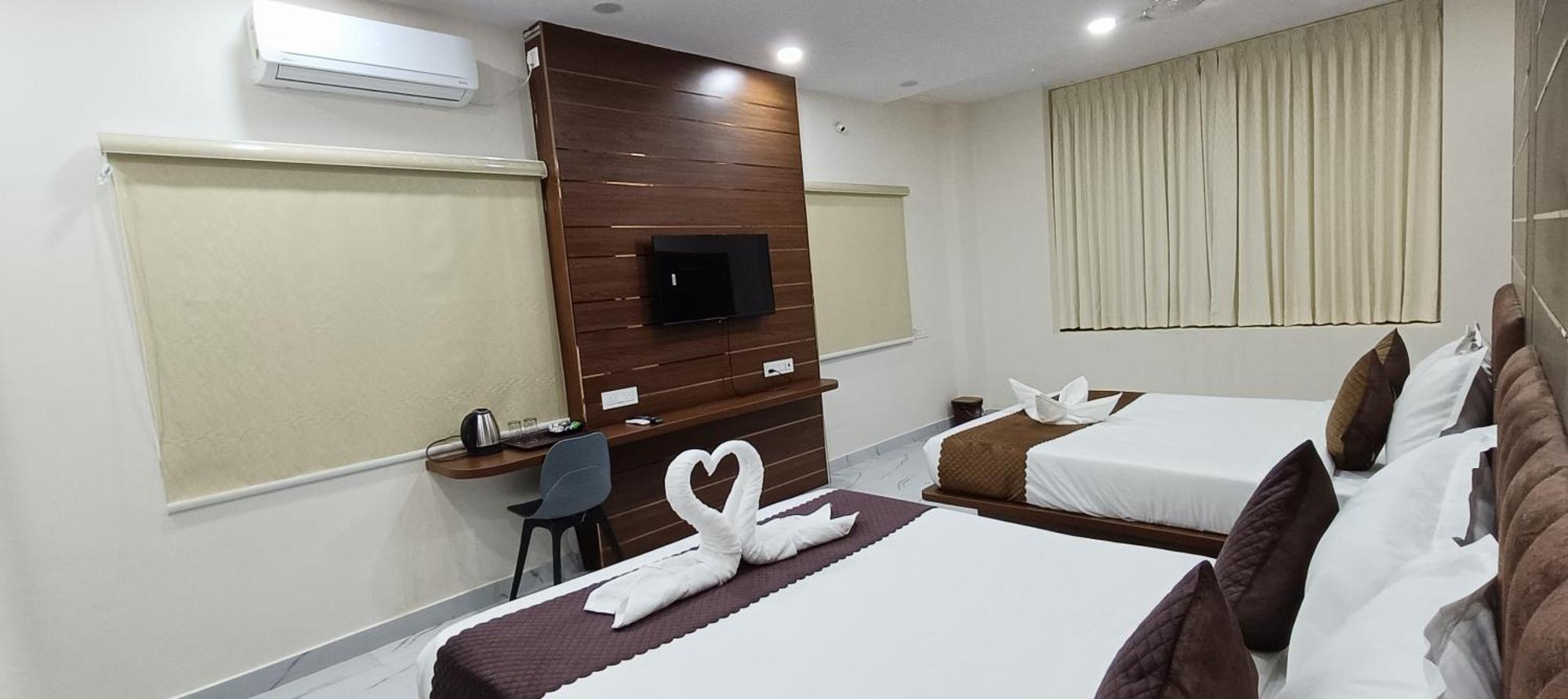 Hotel Apex Inn Hyderabad Airport ภายนอก รูปภาพ